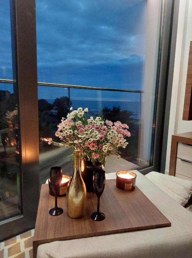 Marine Hotel Apartament Prywatny Studio Widok Na Morze Basen Sauna Jacuzzi 5 Pietro 科沃布热格 外观 照片