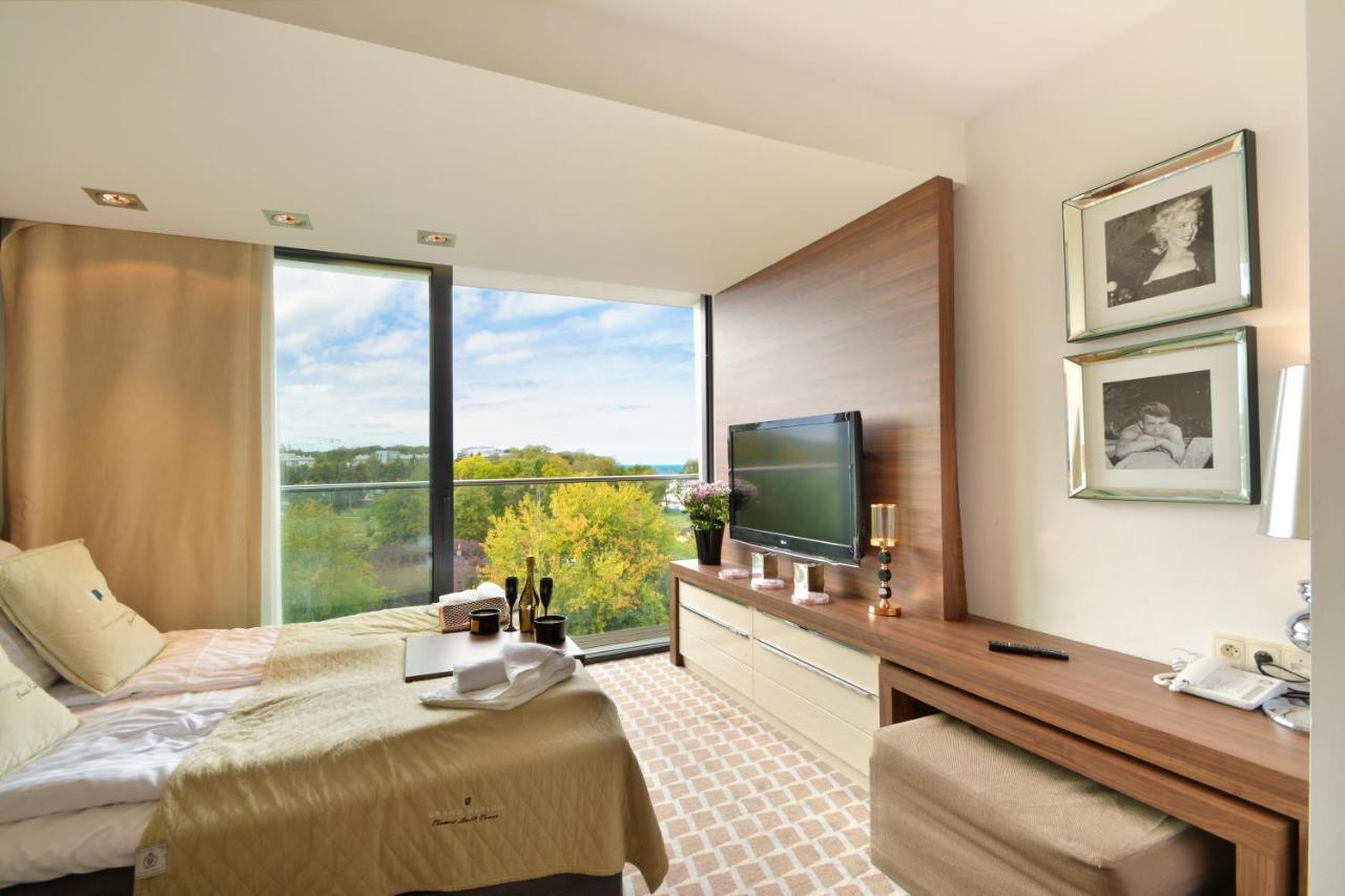 Marine Hotel Apartament Prywatny Studio Widok Na Morze Basen Sauna Jacuzzi 5 Pietro 科沃布热格 外观 照片